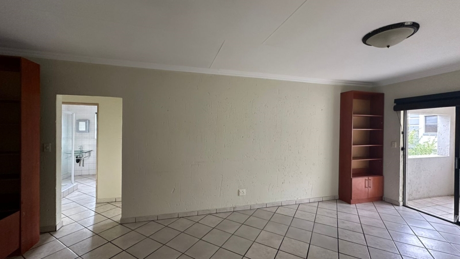 To Let 2 Bedroom Property for Rent in Sunninghill Gauteng