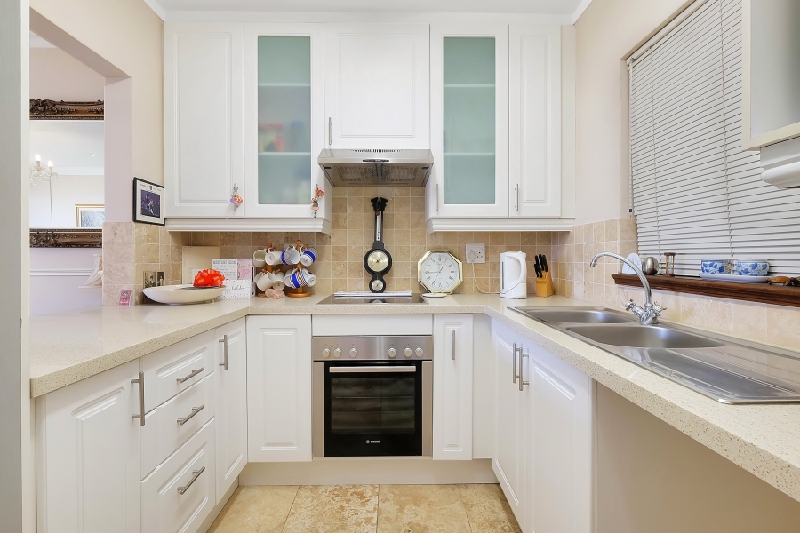 1 Bedroom Property for Sale in Waterfall Hills Mature Lifestyle Estate Gauteng