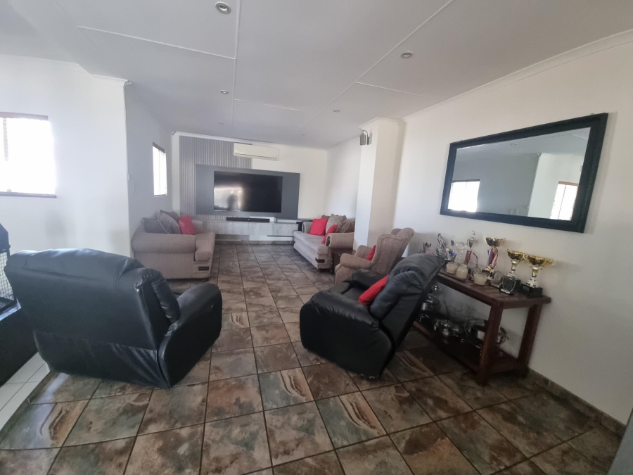 4 Bedroom Property for Sale in Dinwiddie Gauteng