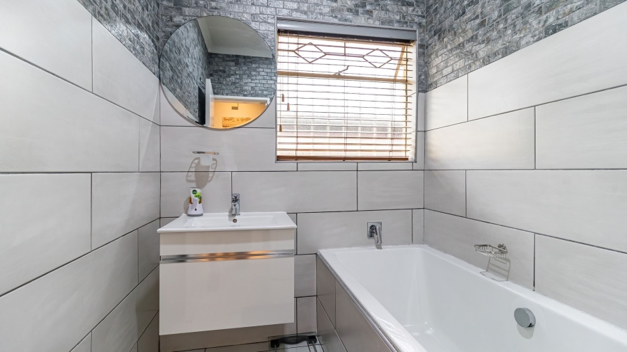 4 Bedroom Property for Sale in Dinwiddie Gauteng