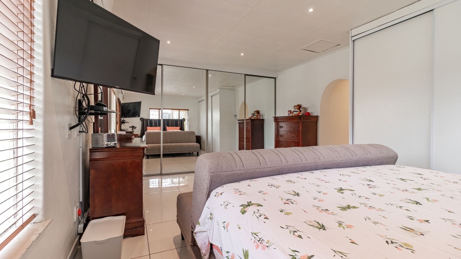 4 Bedroom Property for Sale in Dinwiddie Gauteng