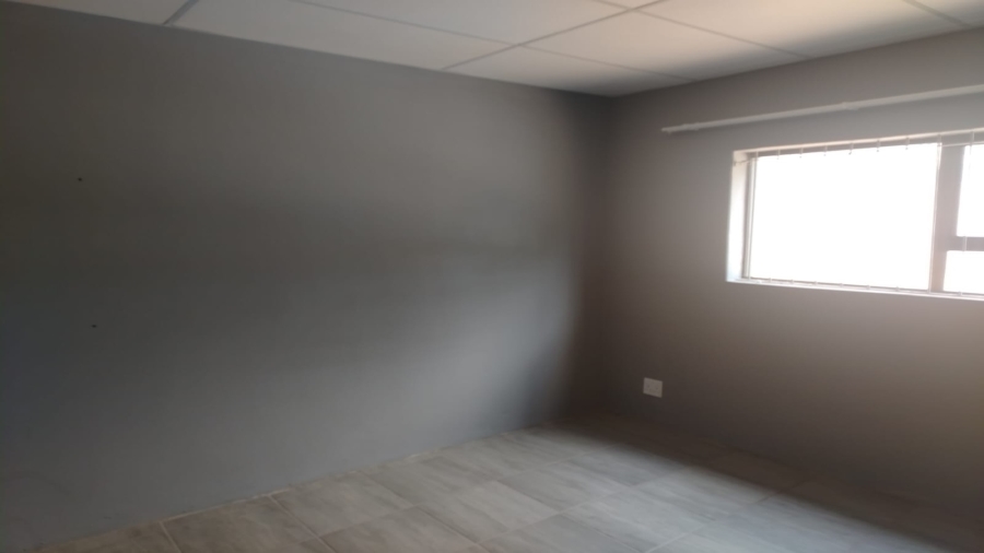 To Let 2 Bedroom Property for Rent in Northdene Gauteng