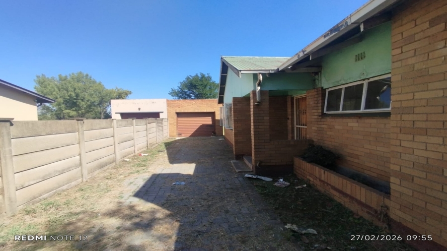 3 Bedroom Property for Sale in Vanderbijlpark Cw 6 Gauteng
