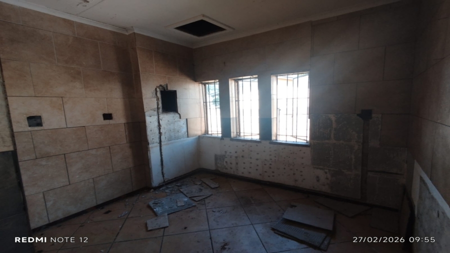 3 Bedroom Property for Sale in Vanderbijlpark Cw 6 Gauteng
