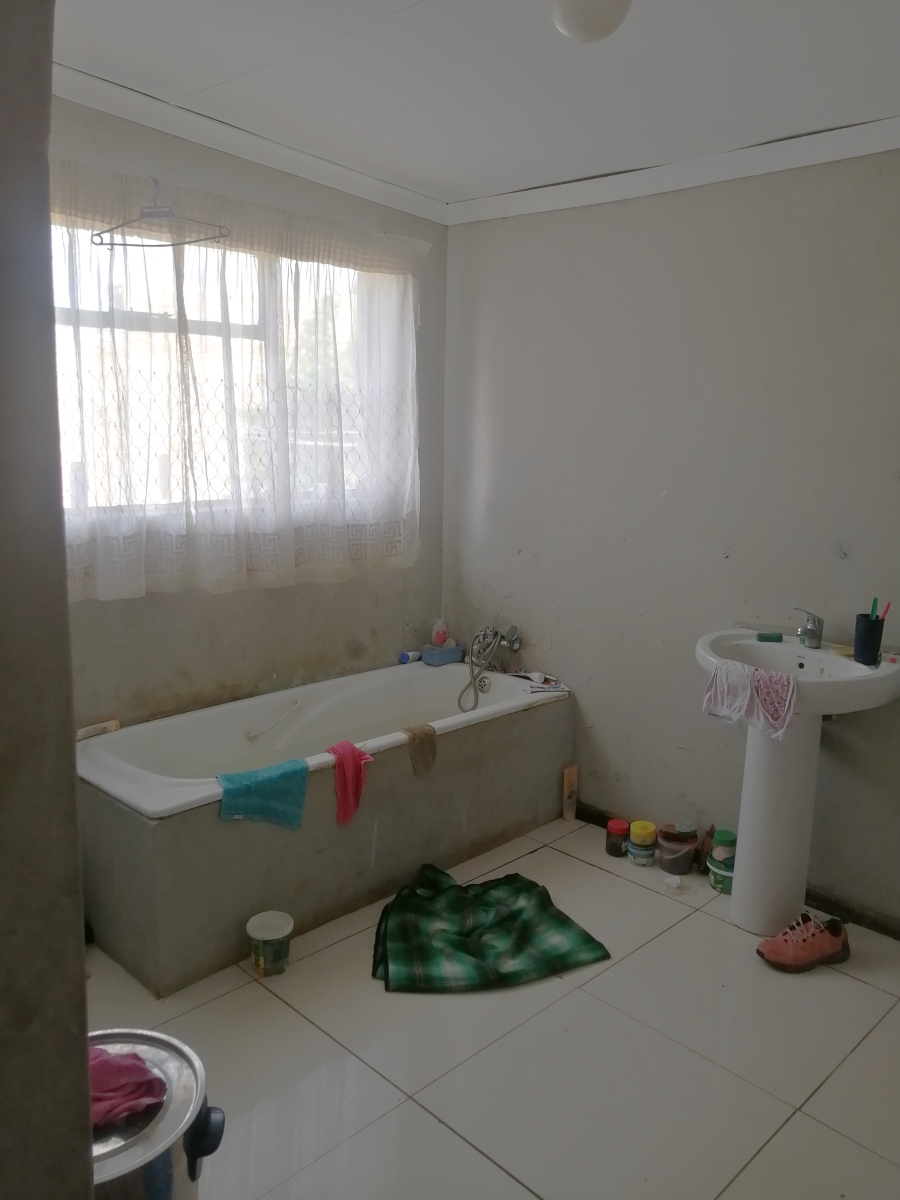 3 Bedroom Property for Sale in Meyerton Park Gauteng