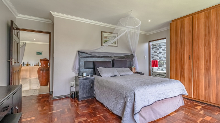 6 Bedroom Property for Sale in Lanseria Gauteng