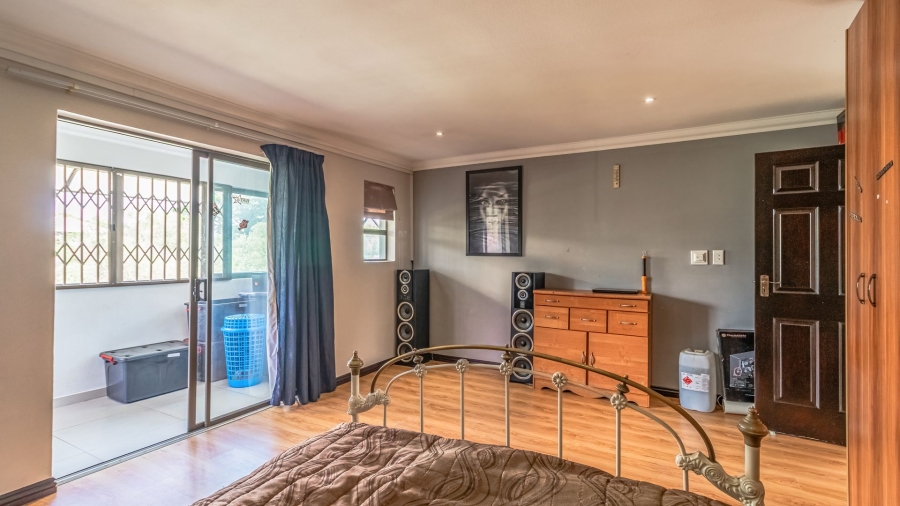 6 Bedroom Property for Sale in Lanseria Gauteng