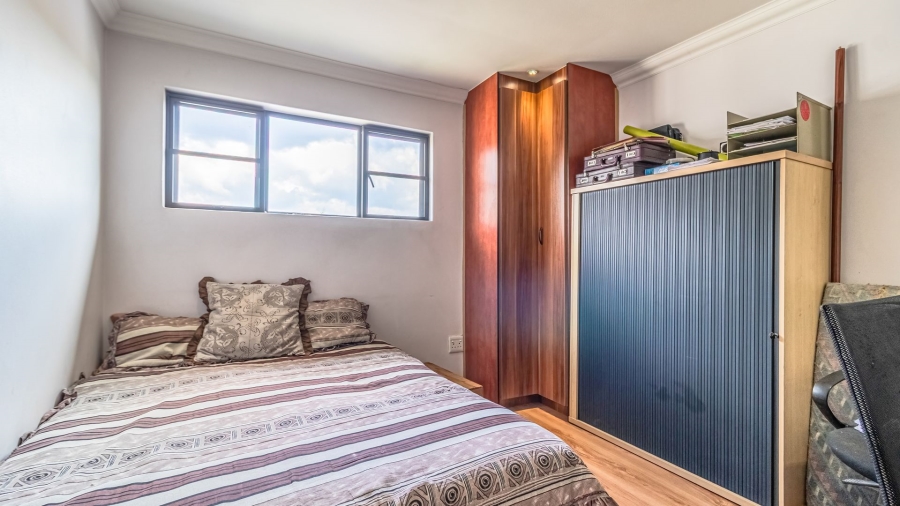 6 Bedroom Property for Sale in Lanseria Gauteng