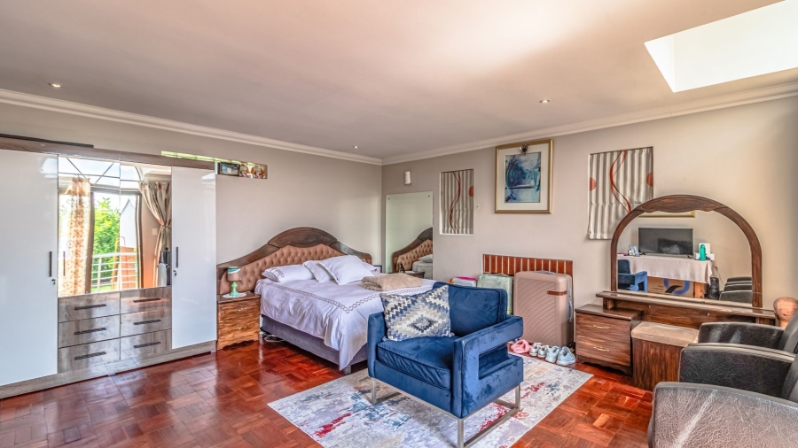 6 Bedroom Property for Sale in Lanseria Gauteng