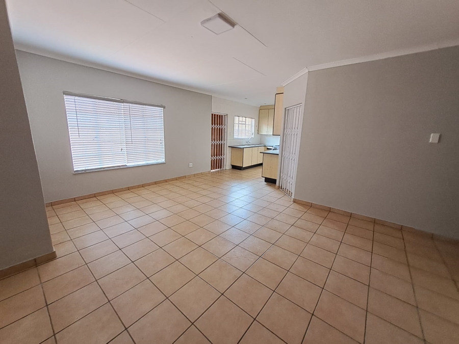 3 Bedroom Property for Sale in New Redruth Gauteng