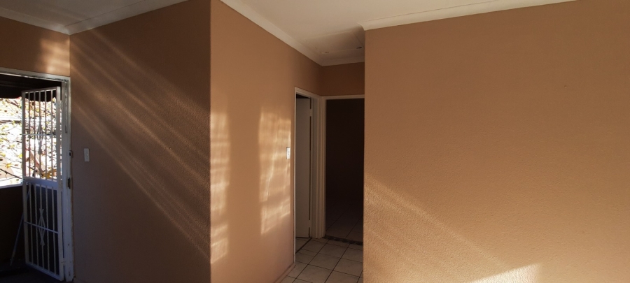 2 Bedroom Property for Sale in Florentia Gauteng