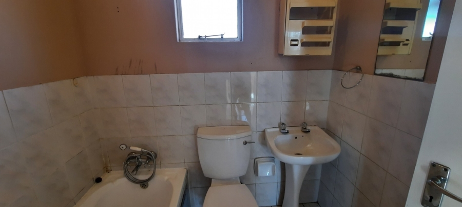 2 Bedroom Property for Sale in Florentia Gauteng