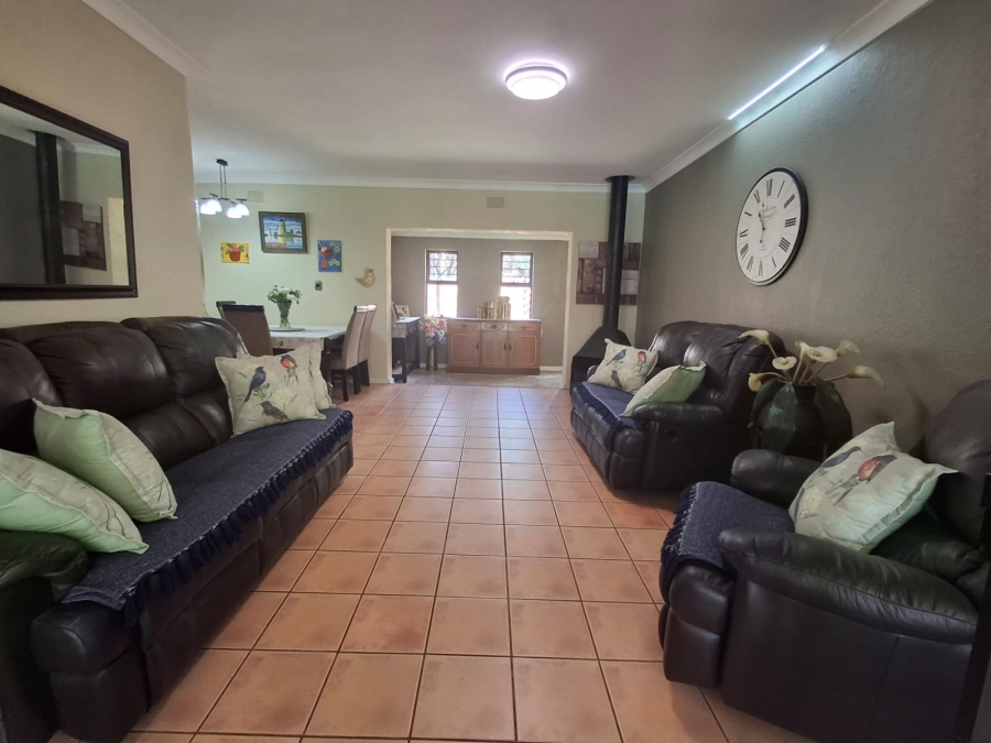 4 Bedroom Property for Sale in Bardene Gauteng