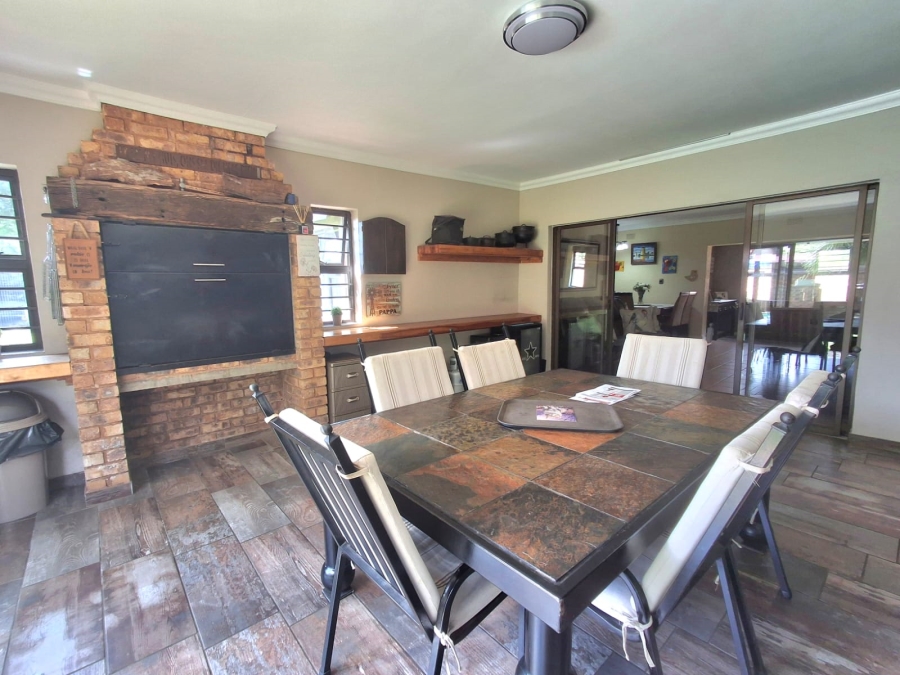 4 Bedroom Property for Sale in Bardene Gauteng