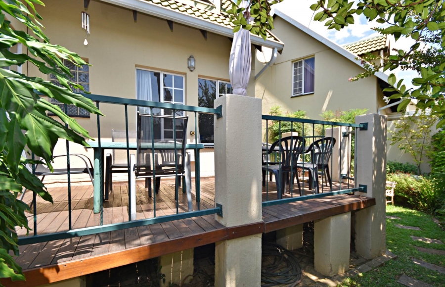 3 Bedroom Property for Sale in Sonneglans Gauteng