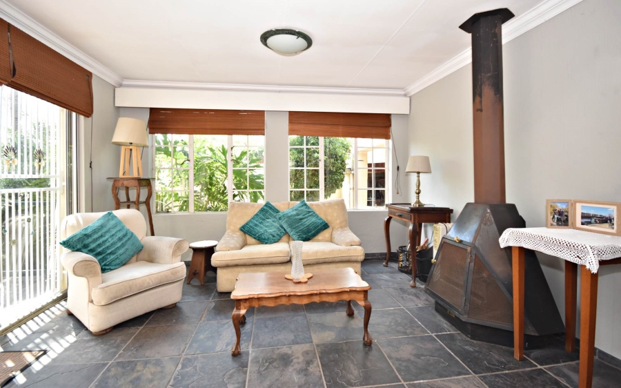 3 Bedroom Property for Sale in Sonneglans Gauteng