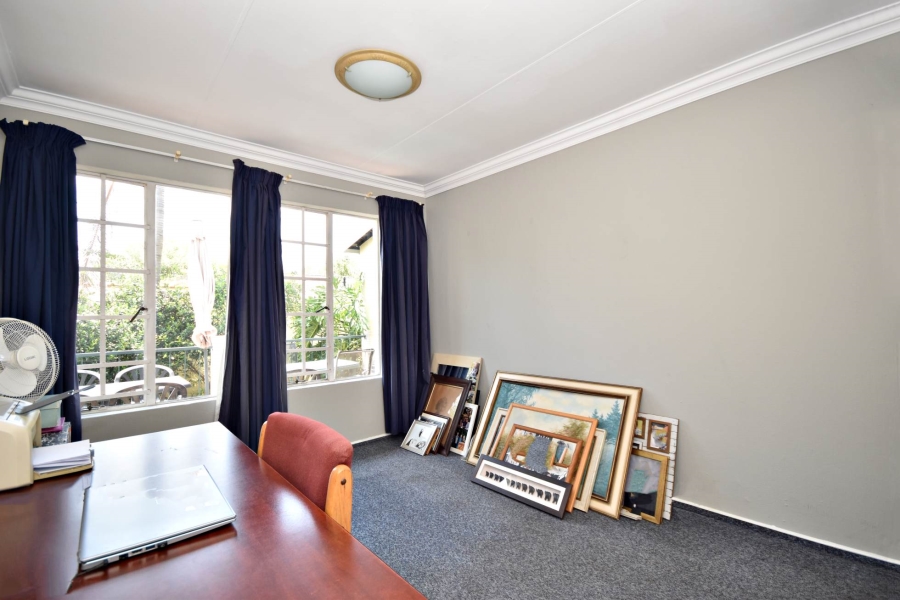 3 Bedroom Property for Sale in Sonneglans Gauteng