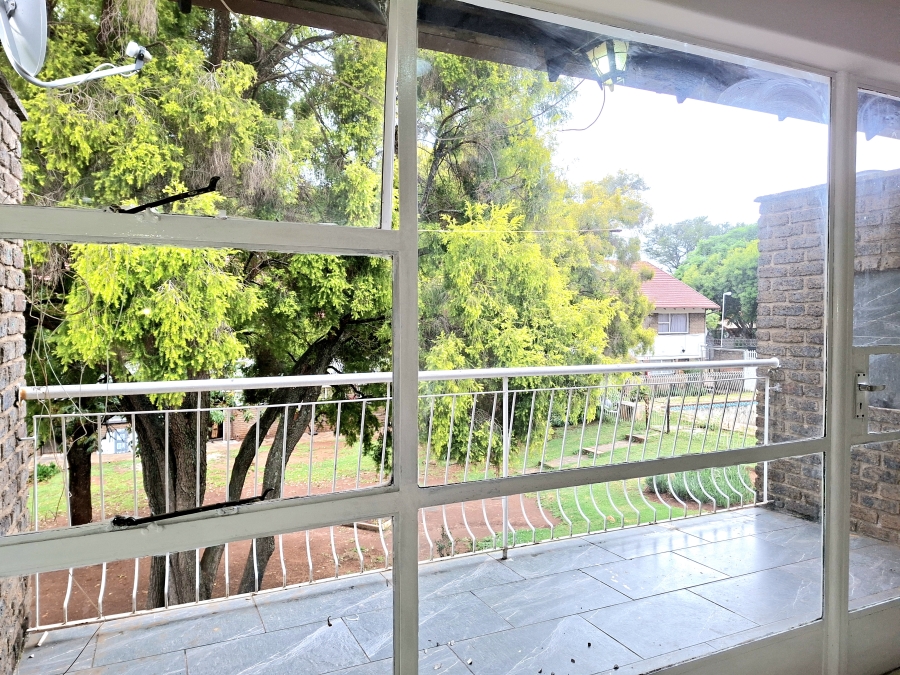 To Let 2 Bedroom Property for Rent in Windsor West Gauteng