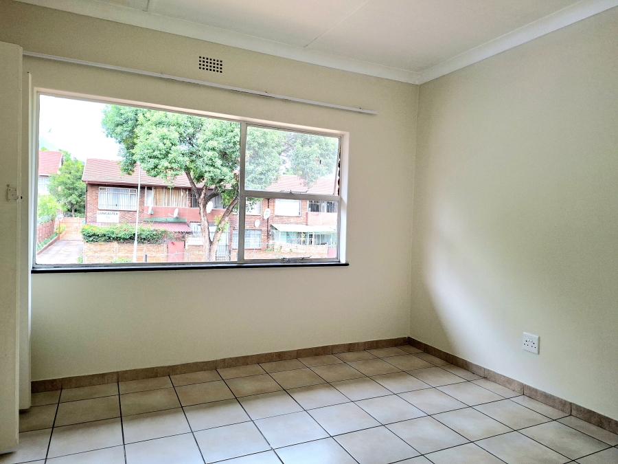 To Let 2 Bedroom Property for Rent in Windsor West Gauteng