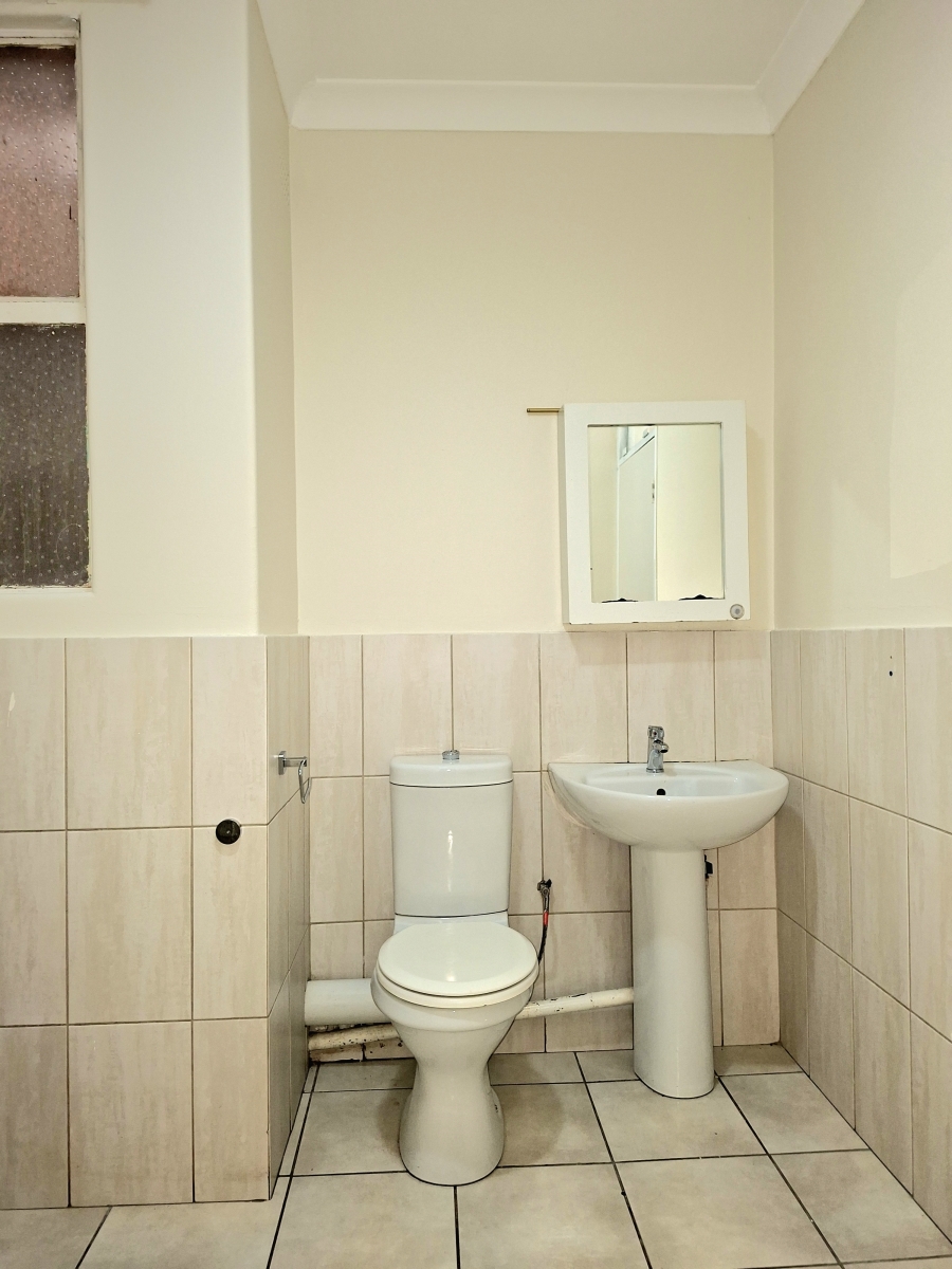 To Let 2 Bedroom Property for Rent in Windsor West Gauteng