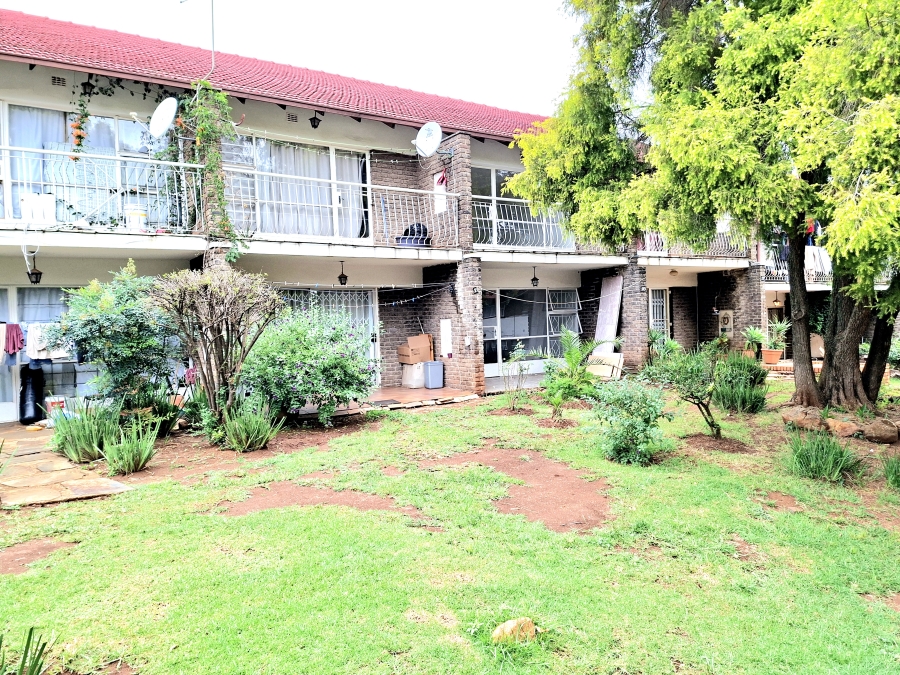 To Let 2 Bedroom Property for Rent in Windsor West Gauteng