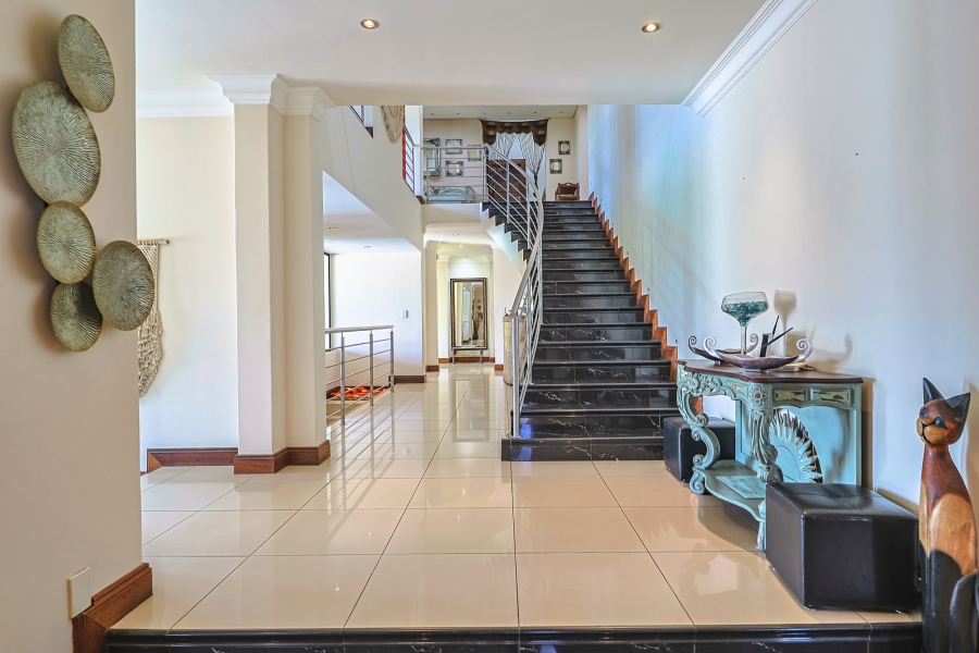 5 Bedroom Property for Sale in Cornwall Hill Gauteng