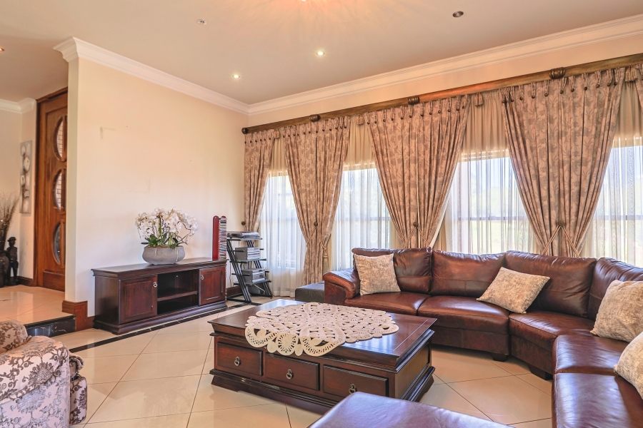 5 Bedroom Property for Sale in Cornwall Hill Gauteng
