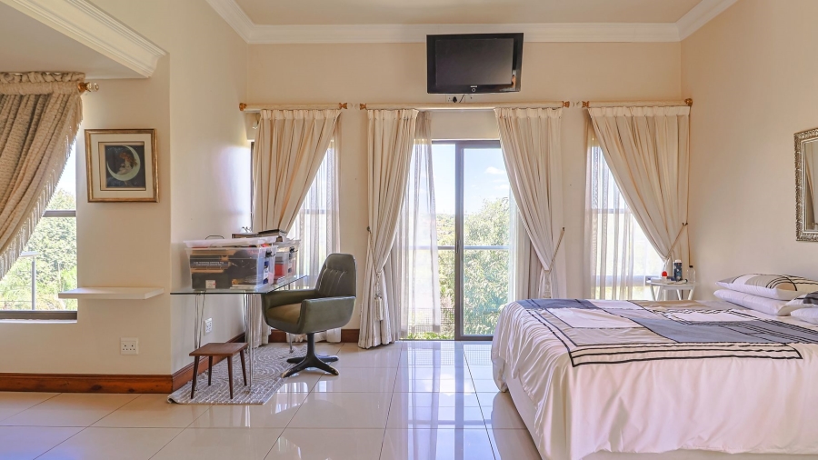 5 Bedroom Property for Sale in Cornwall Hill Gauteng