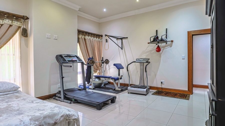 5 Bedroom Property for Sale in Cornwall Hill Gauteng