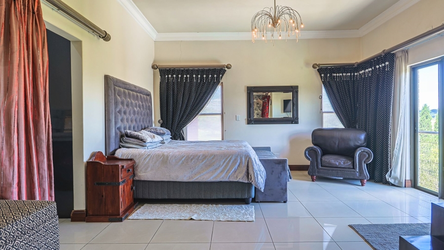 5 Bedroom Property for Sale in Cornwall Hill Gauteng