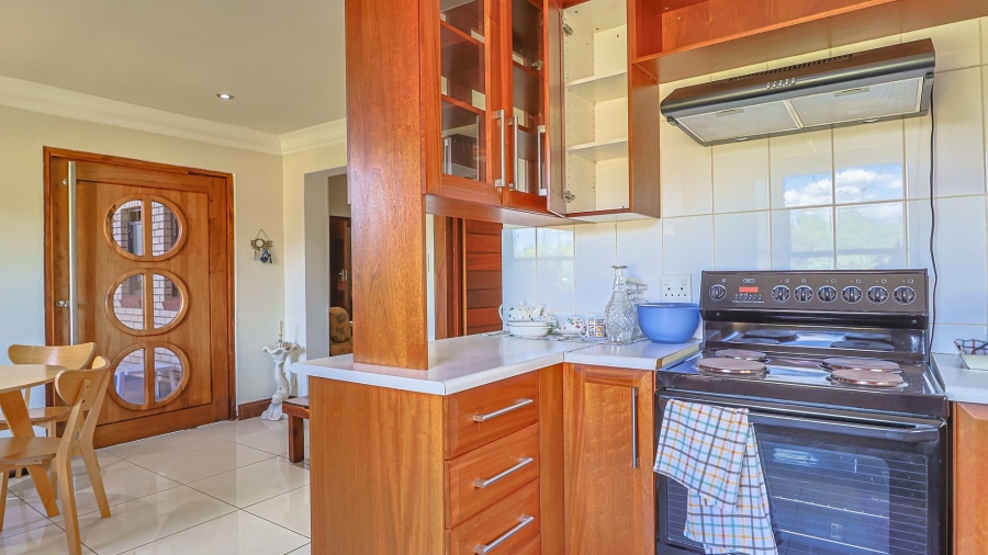5 Bedroom Property for Sale in Cornwall Hill Gauteng