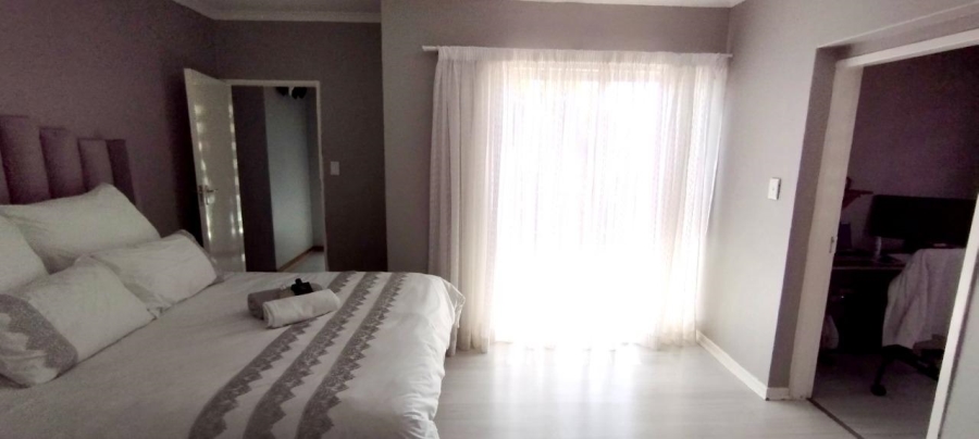 3 Bedroom Property for Sale in Risiville Gauteng