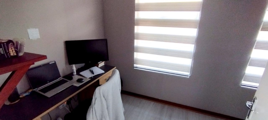 3 Bedroom Property for Sale in Risiville Gauteng