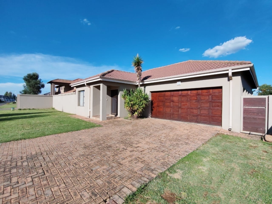 3 Bedroom Property for Sale in Three Rivers East Gauteng