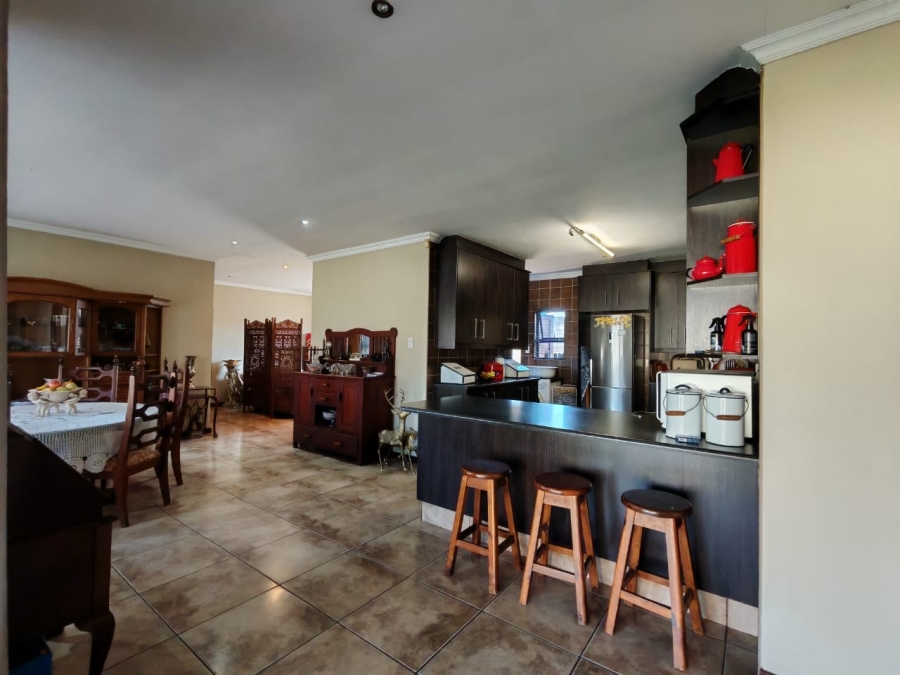 3 Bedroom Property for Sale in Three Rivers East Gauteng