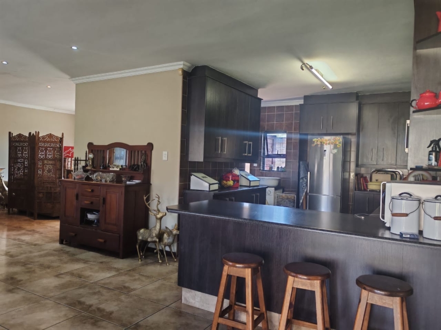 3 Bedroom Property for Sale in Three Rivers East Gauteng