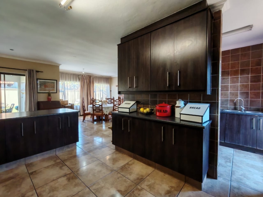 3 Bedroom Property for Sale in Three Rivers East Gauteng