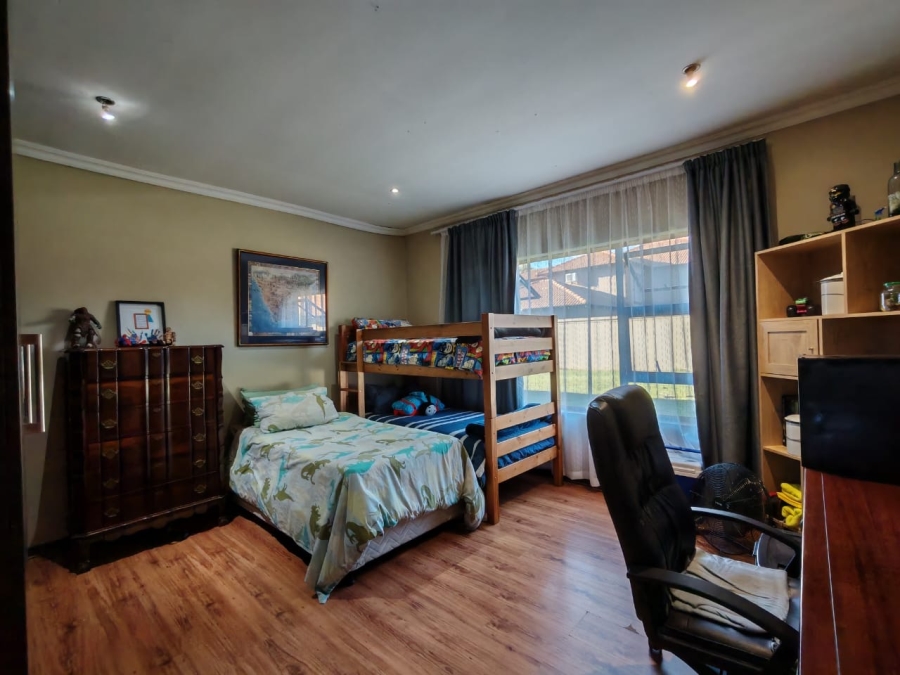 3 Bedroom Property for Sale in Three Rivers East Gauteng