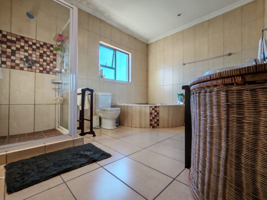 3 Bedroom Property for Sale in Three Rivers East Gauteng