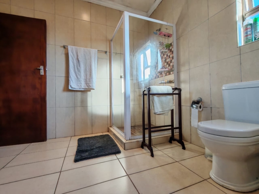 3 Bedroom Property for Sale in Three Rivers East Gauteng