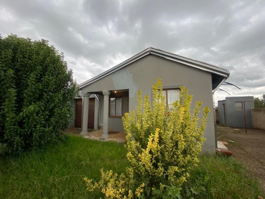 2 Bedroom Property for Sale in Lakeside Gauteng