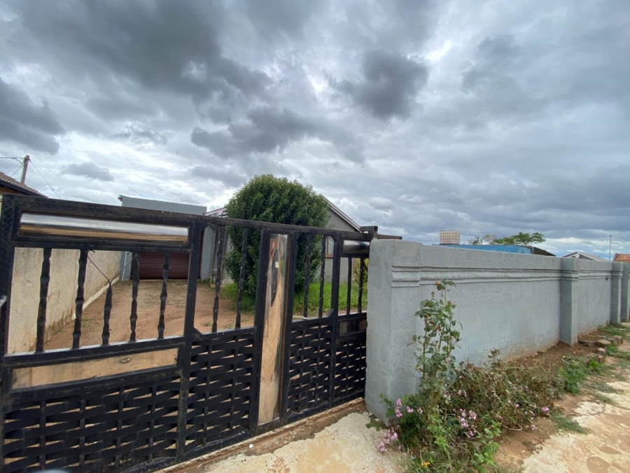 2 Bedroom Property for Sale in Lakeside Gauteng