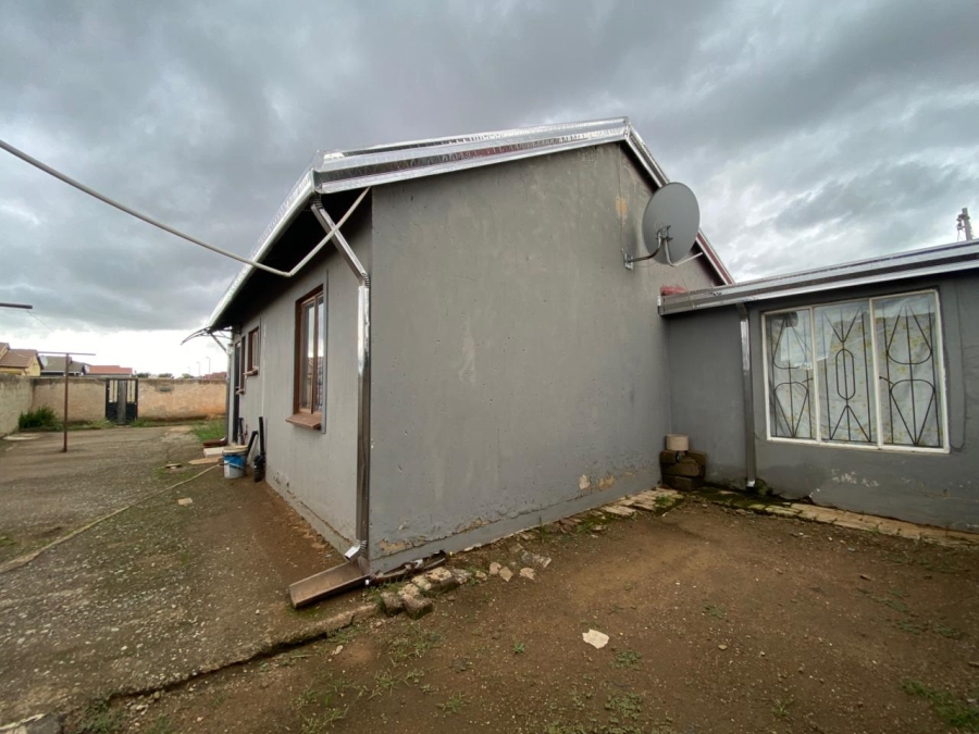 2 Bedroom Property for Sale in Lakeside Gauteng