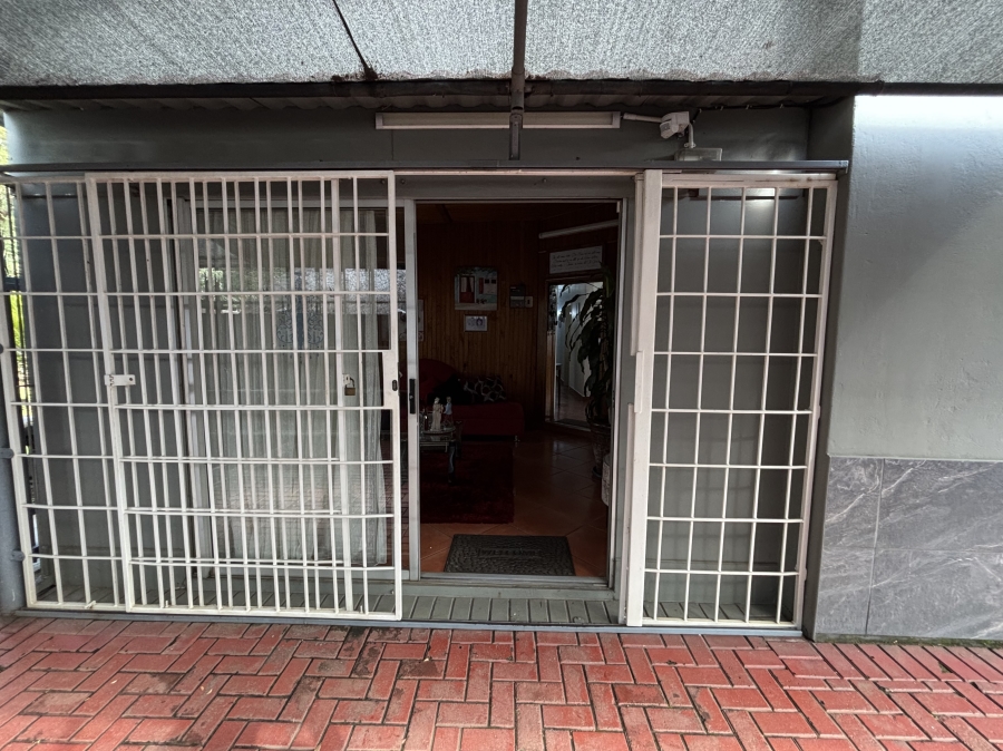 4 Bedroom Property for Sale in Risiville Gauteng