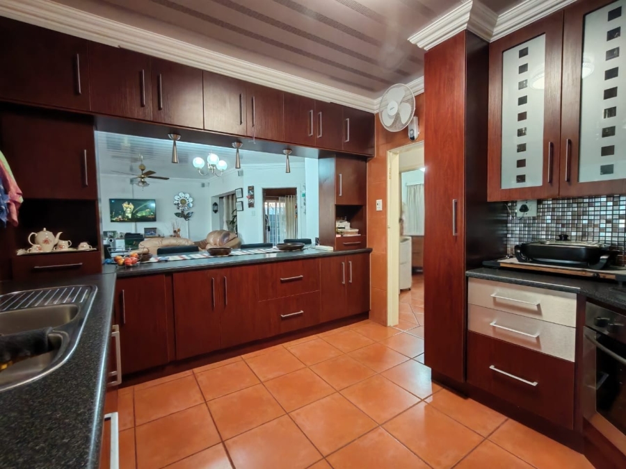 4 Bedroom Property for Sale in Risiville Gauteng