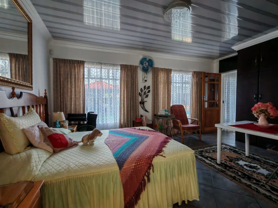 4 Bedroom Property for Sale in Risiville Gauteng