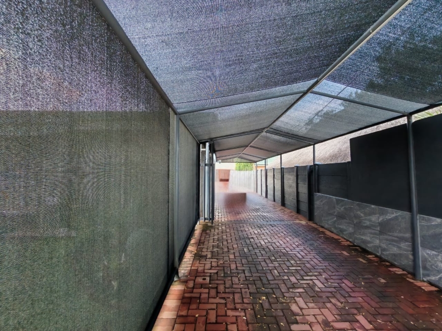 4 Bedroom Property for Sale in Risiville Gauteng