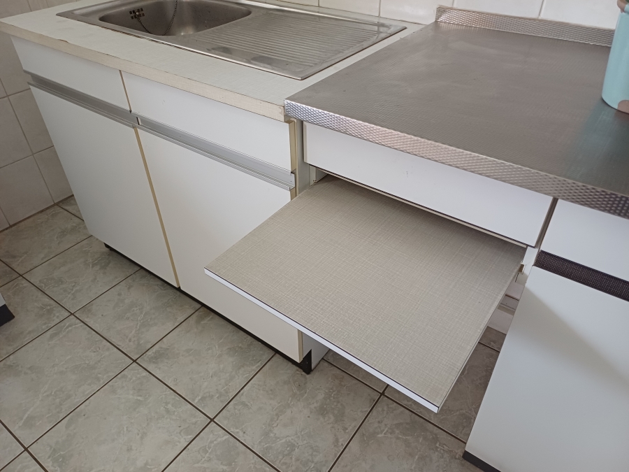 2 Bedroom Property for Sale in Silverton Gauteng