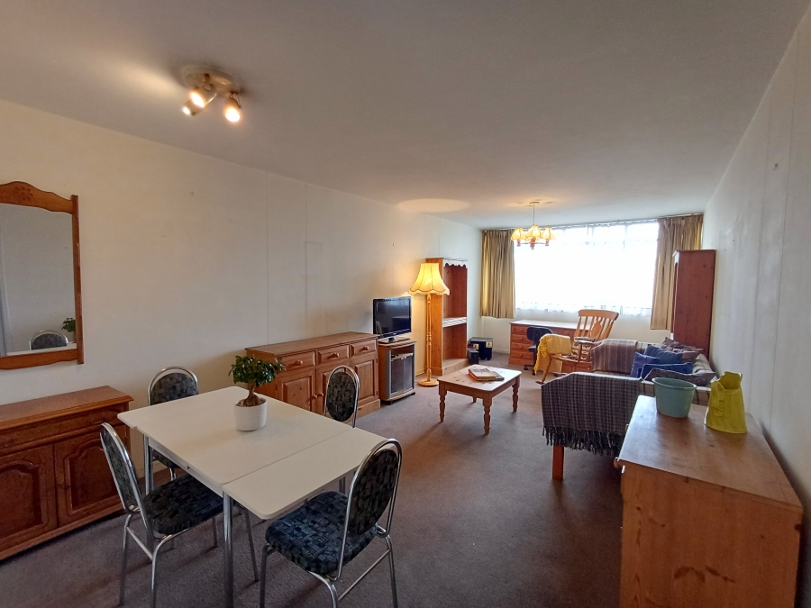 2 Bedroom Property for Sale in Silverton Gauteng