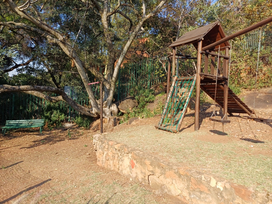 2 Bedroom Property for Sale in Silverton Gauteng